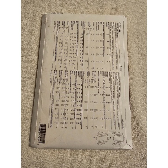 Simplicity R12133 R12134 R12135 R12136 Sewing - Picture 8 of 10